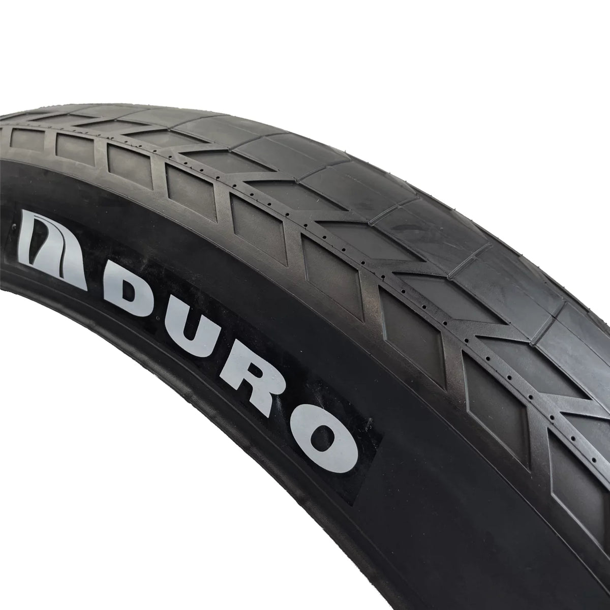 Two Duro 26x4.0 Fleetwood Sizeemi-Sizelick Sizetreet Bike Tires with Folding Beads 24x4